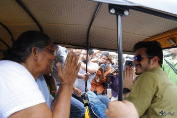 Memu Saitham TV Show Photos